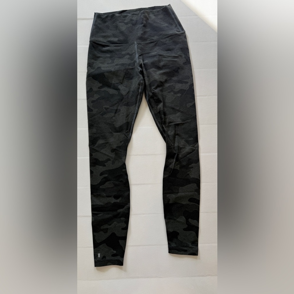 Nobull women's leggings- green camo